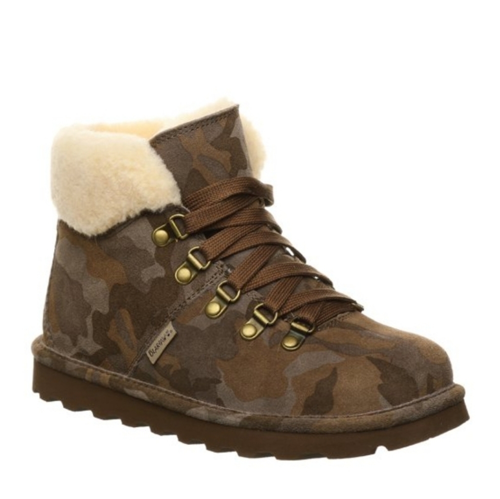 Bearpaw Boots, Marta Exotic, Earth Camo, size 6